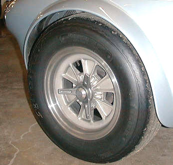 Pin drive wheel